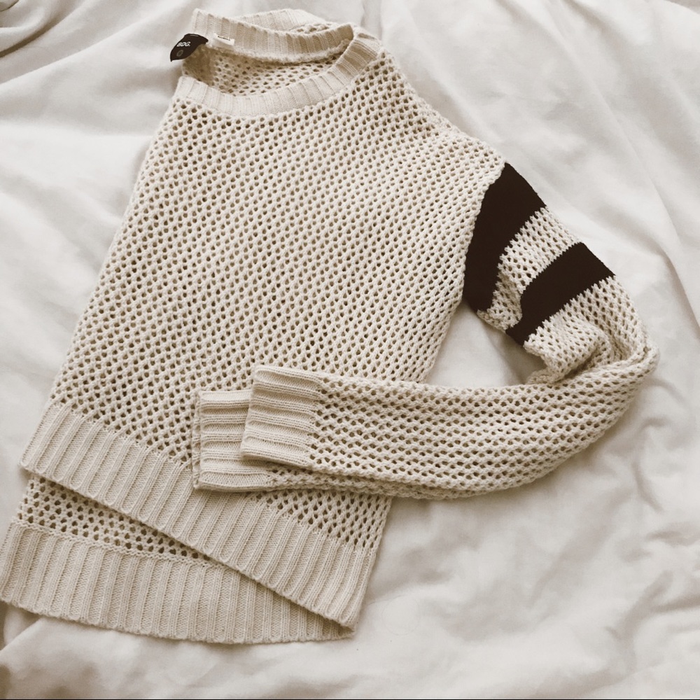 Urban Outfitters - Sweater